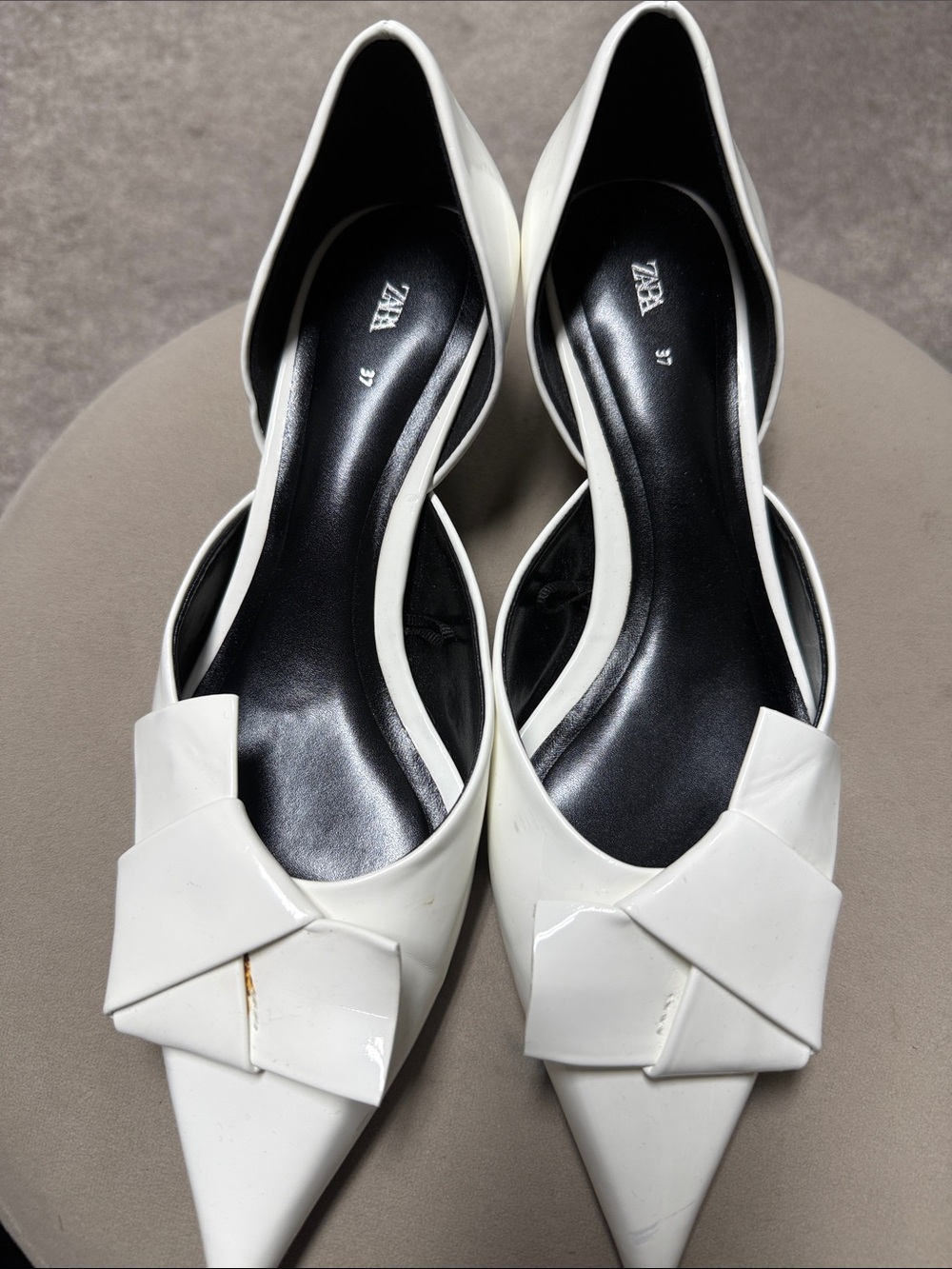 ZARA White Pointed Bow D'Orsay Flats with Black Insole